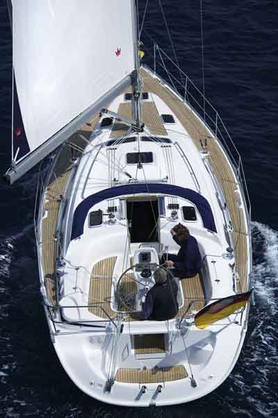 Charter Yacht zu chartern bei Sunja Yachting Bavaria 39 Cruiser 4